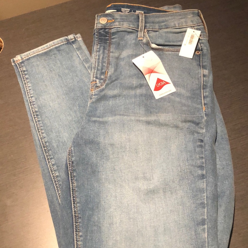 Old Navy rockstar super skinny high-rise jeans